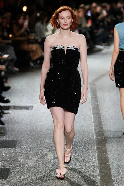 Look 72